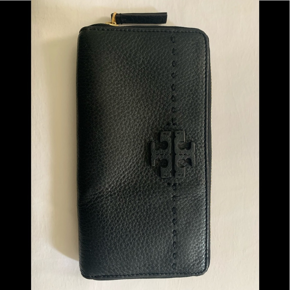 Tory Burch black leather wallet